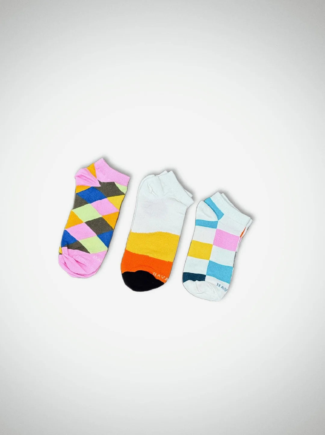 Vibes Socks Set Of 3