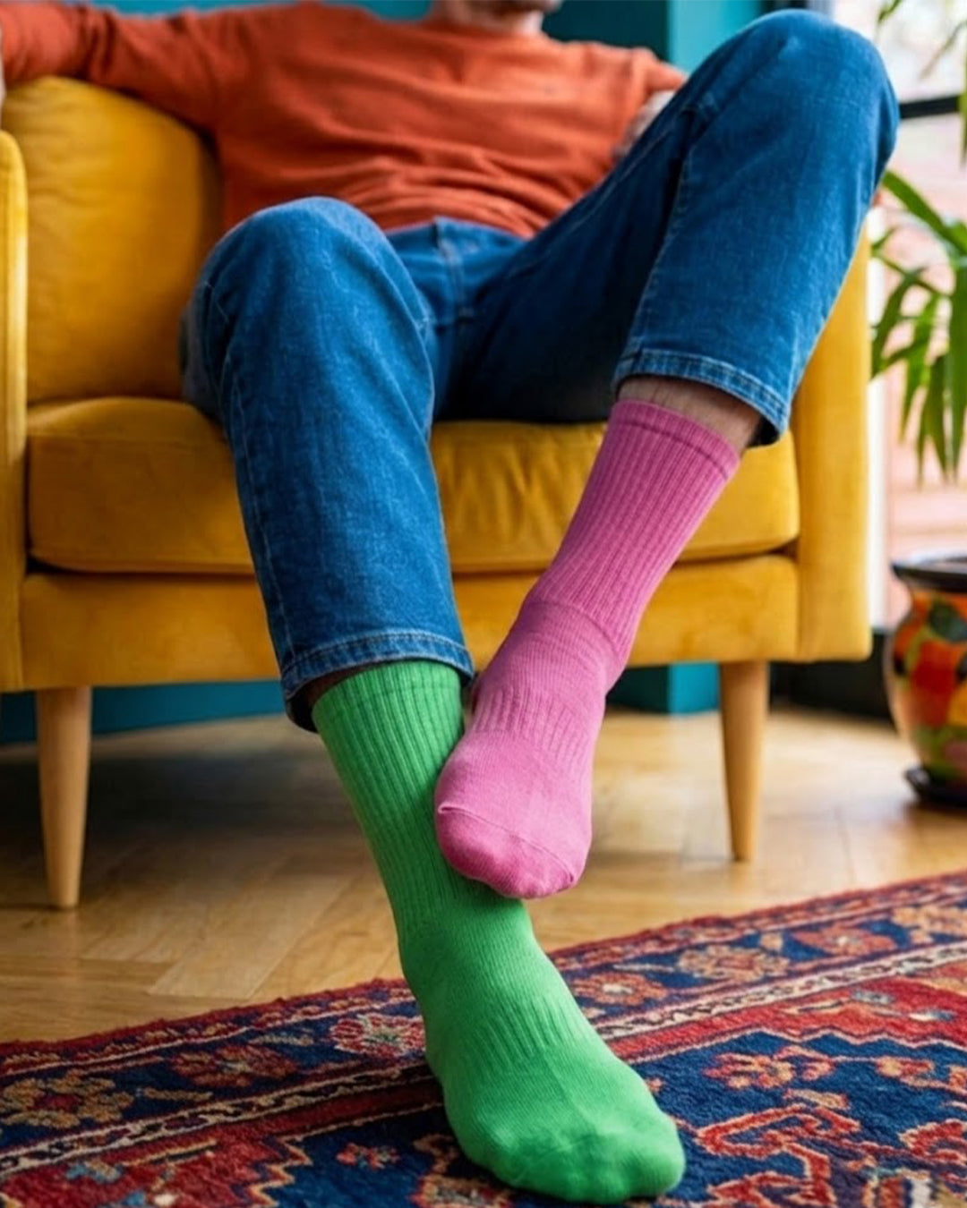 Wanda & Cosmo Mid Calf Socks